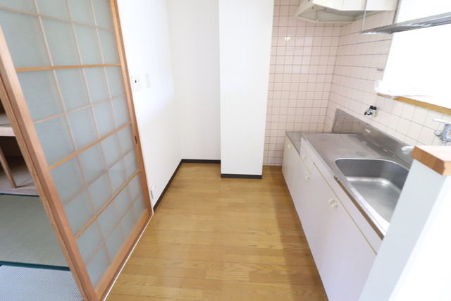 その他部屋・スペース　キッチン後ろ