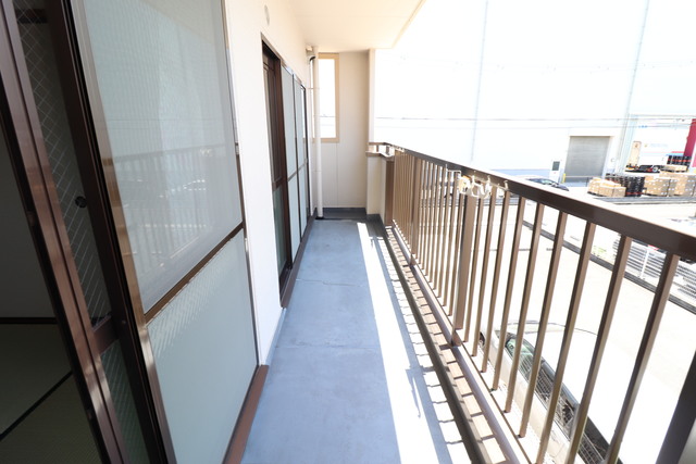 バルコニー　南向きバルコニー