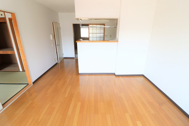 居室・リビング　１２帖　リビング