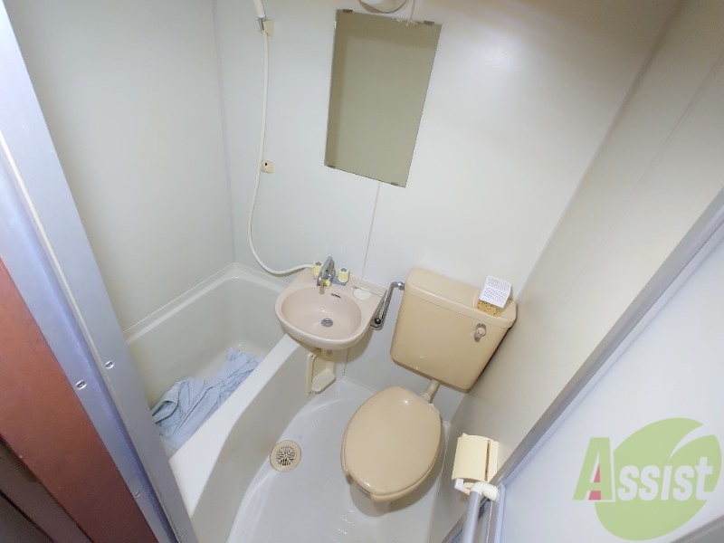 バス・シャワールーム