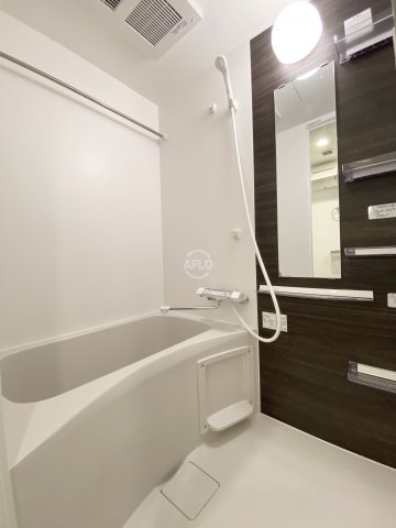 バス・シャワールーム　レジデンス難波南　浴室