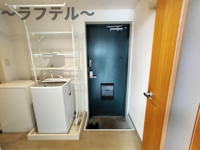 玄関　別部屋イメージ写真