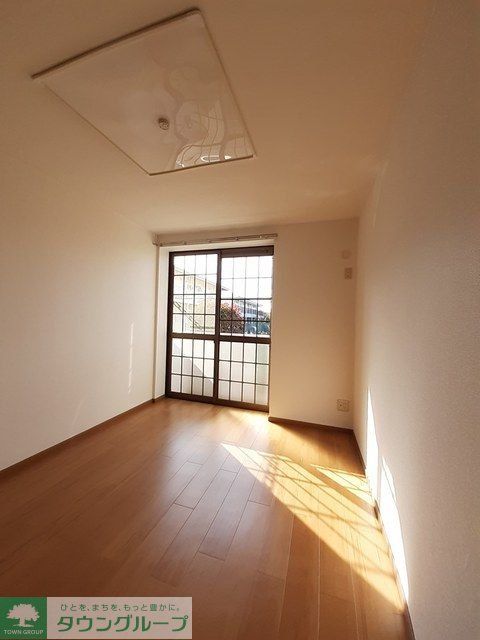 居室・リビング　お問合せはタウンハウジングまで！※現地待合わせ相談可能