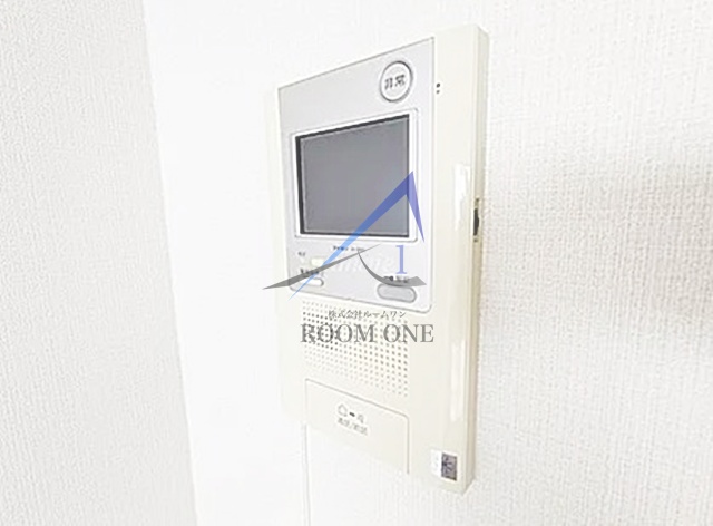 セキュリティ　モニター付きインターホンです。