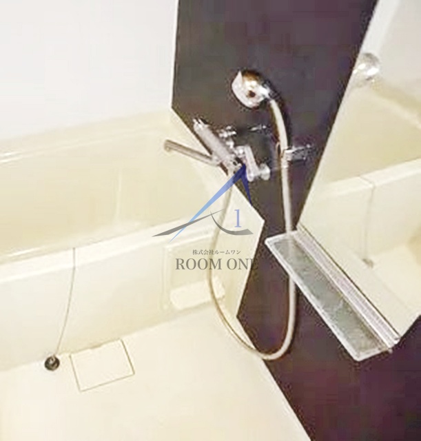 バス・シャワールーム　お風呂です。