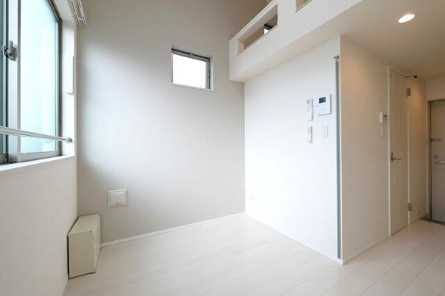 居室・リビング　?