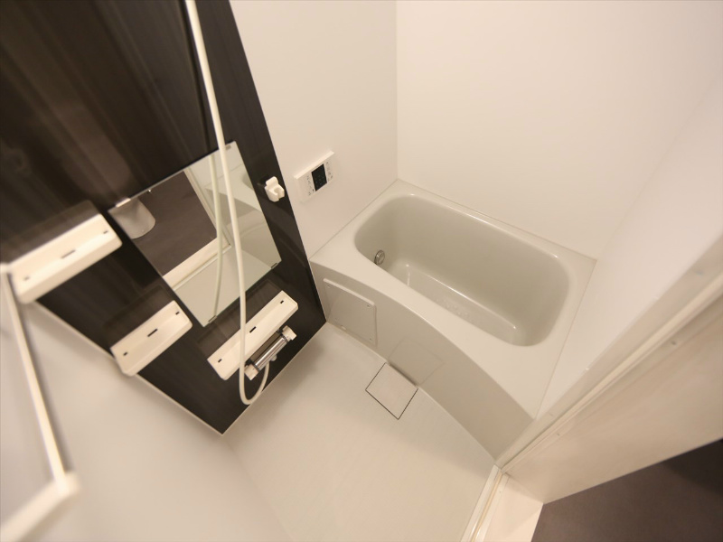 バス・シャワールーム　追い焚き機能　オートバス機能付バスルーム