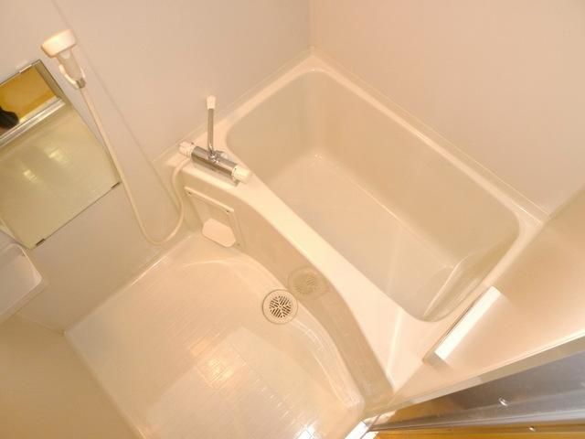 バス・シャワールーム　バスルーム