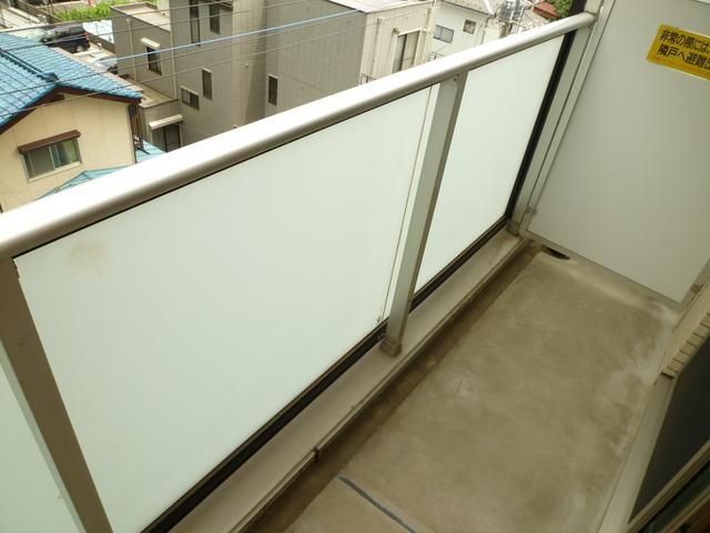 バルコニー　バルコニー