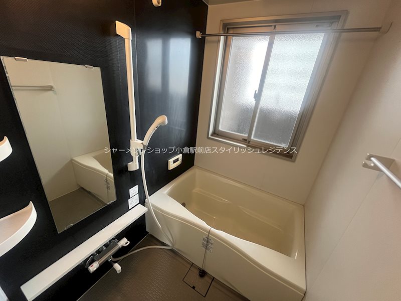 バス・シャワールーム　現況と異なる場合は現況を優先します