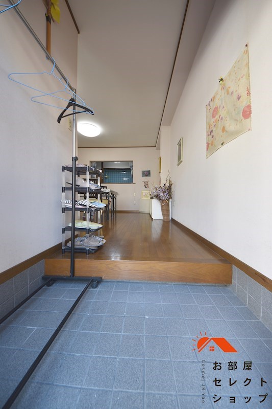 八尾市久宝寺4丁目テラスハウス 手芸教室跡の玄関写真