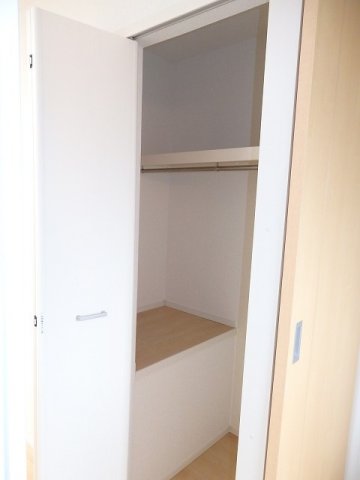 収納　たっぷりとした収納スペースです