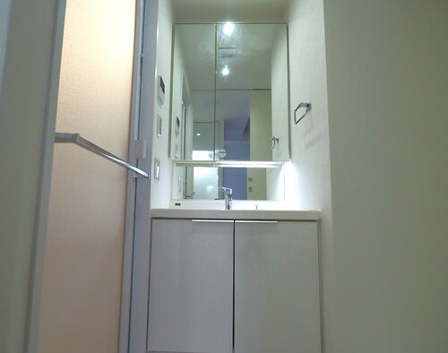 洗面設備　洗面台