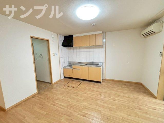 居室・リビング　イリヤ