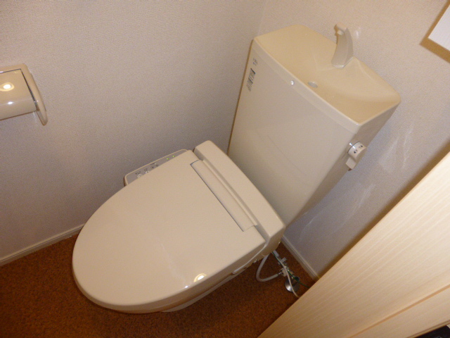 トイレ　シャワー付きトイレ
