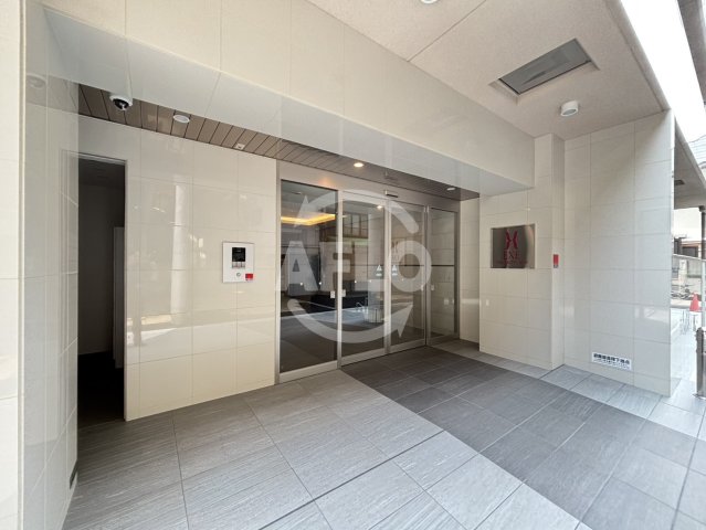 エントランス　エグゼ大阪CITYアインツ　エントランス