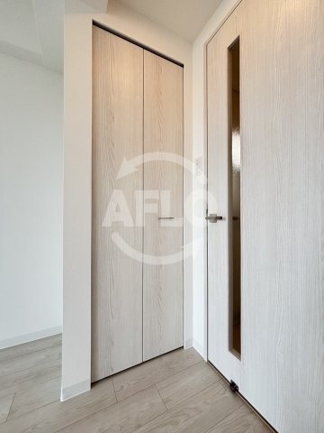 収納　エグゼ大阪CITYアインツ　クローゼット