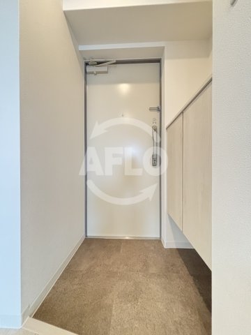 玄関　エグゼ大阪CITYアインツ　玄関