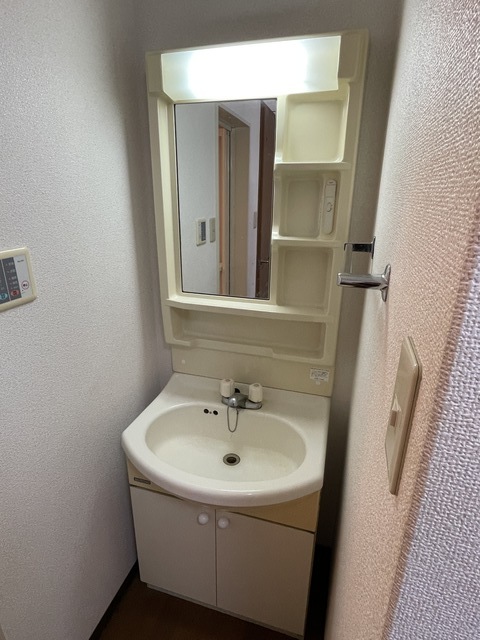 洗面設備　独立洗面台※別部屋参考写真