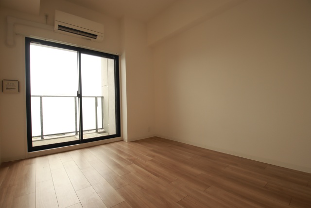 居室・リビング　※別室の参考写真の為、現況優先です。