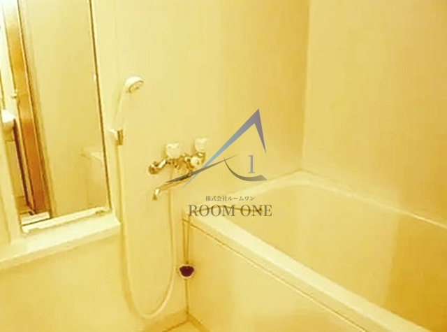 バス・シャワールーム　お風呂です。