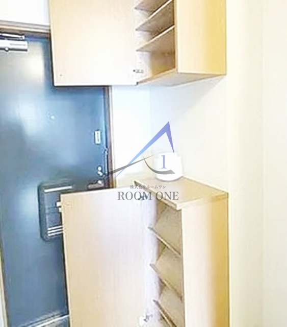 玄関　玄関です。