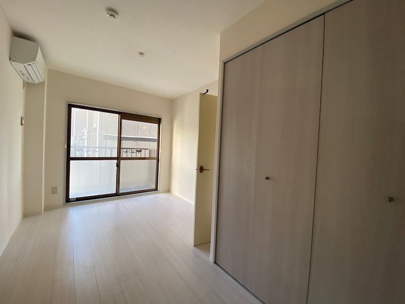 居室・リビング　ゆったりとした居間です