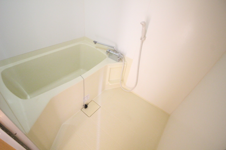 バス・シャワールーム　お風呂です