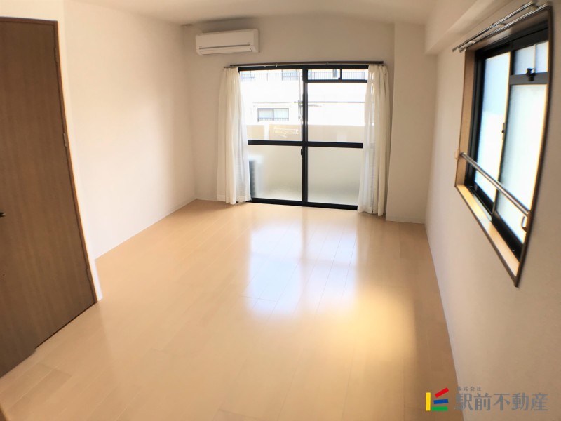 居室・リビング　６０１写真