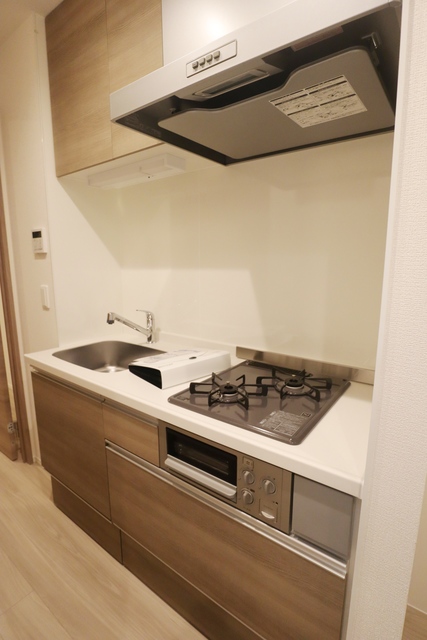 キッチン　（同建物同間取参考写真）