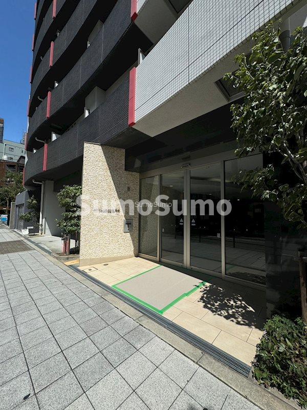 エントランス　建物の内部です