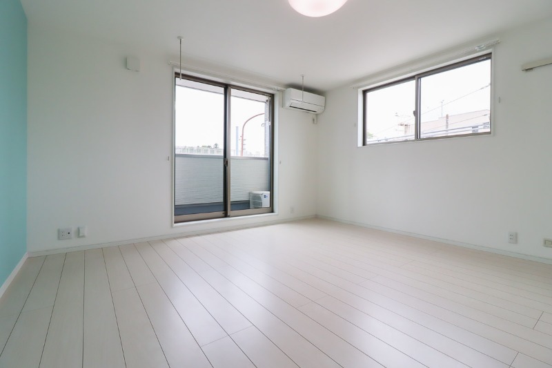 居室・リビング　図面と現状に相違がある場合には現状を優先