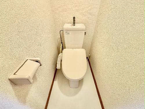 トイレ　設備・仕様は号室により異なる為、現況を優先いたします。