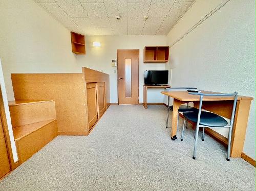 居室・リビング　２階　部屋