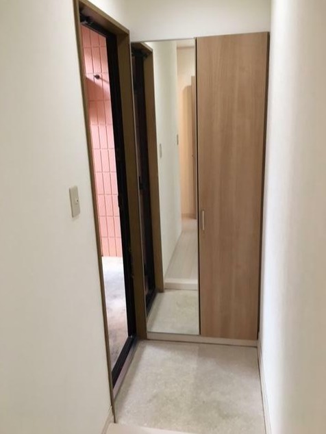 玄関　玄関部分