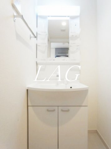 洗面設備　洗面台です。