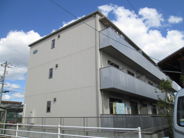 建物外観　Nスタイルホームにお任せ下さい♪