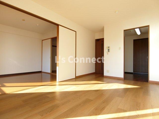 居室・リビング　１１．８帖のＬＤＫ。