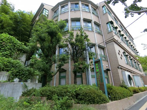 幼稚園・保育園　旭ケ丘学園（幼稚園・保育園）まで506m