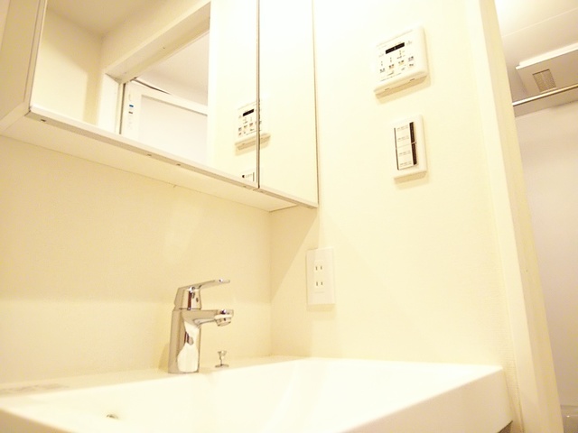 洗面設備　独立洗面台