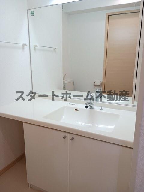 洗面設備　洗面所です