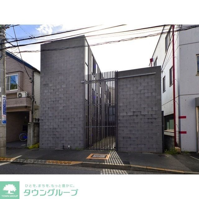 エントランス　エントランス