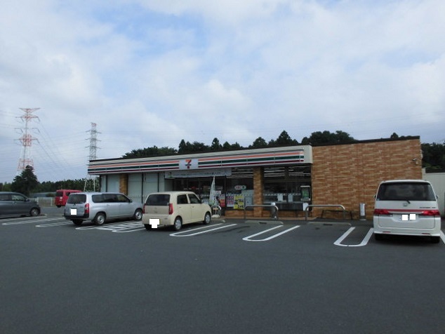 コンビニ　セブンイレブン（コンビニ）まで290m