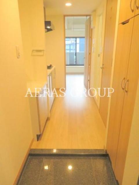 玄関　別部屋同仕様タイプ