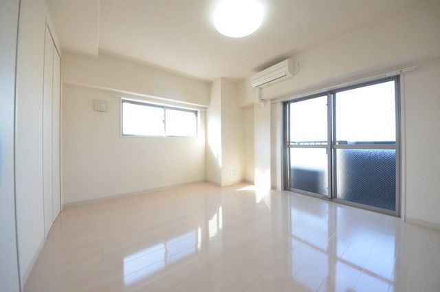 居室・リビング　居室