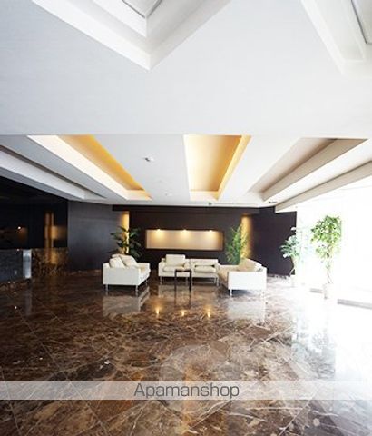 ロビー　ロビー