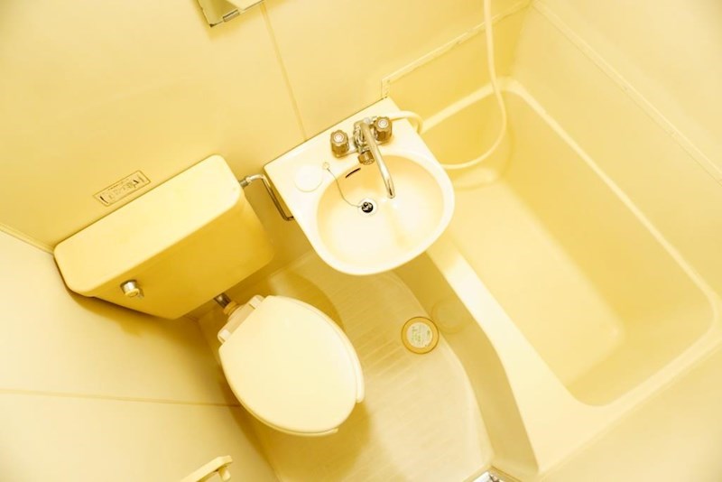 バス・シャワールーム　お掃除が簡単な3点式ユニットバス！です