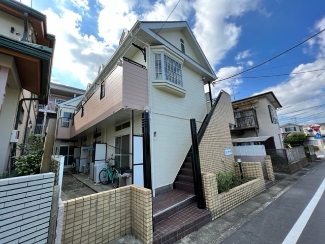 建物外観　★経済的な都市ガス！ロフト付き１K★