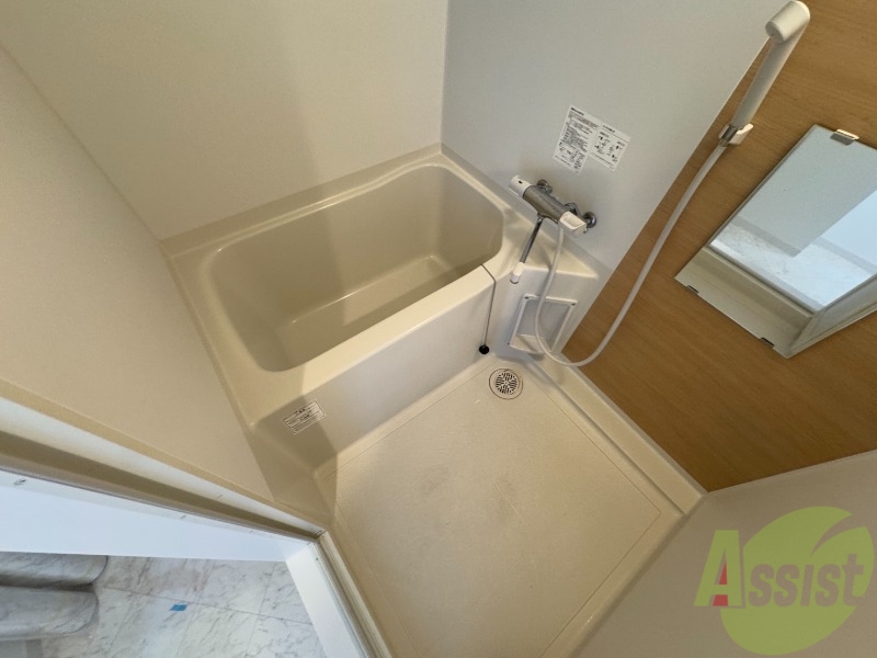 バス・シャワールーム　湯船に浸かって一日の疲れを癒してくださいね！