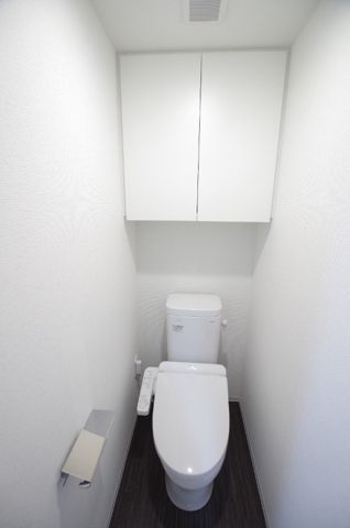 トイレ　★温水洗浄便座★